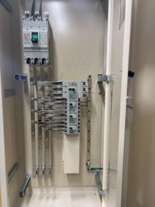 東京都｜動力分電盤の施工